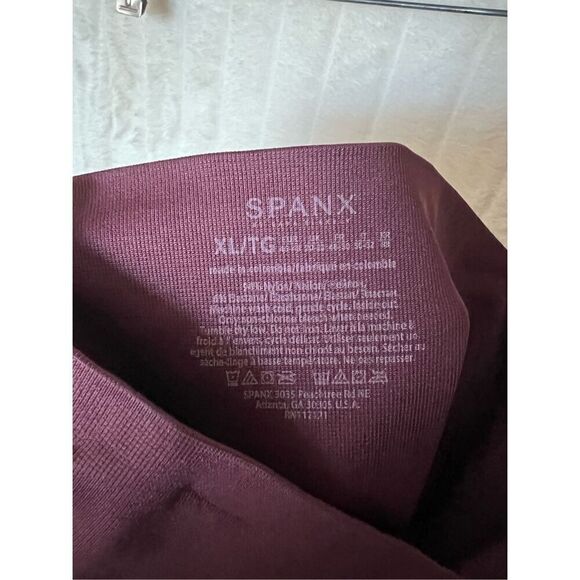 Spanx Look At Me Now Seamless Moto Leggings Woman’s Size XL - Picture 11 of 11